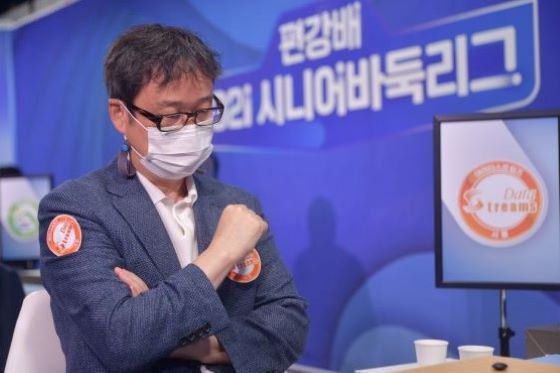 에이스 유창혁 살아난 데이터스트림즈, 연패끊고 2위로